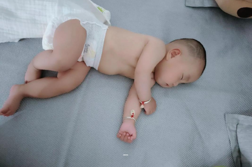 庆阳怀孕感觉自己心跳明显